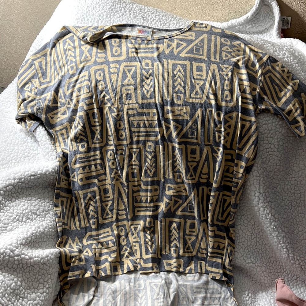 Lularoe Irma style shirt, size S